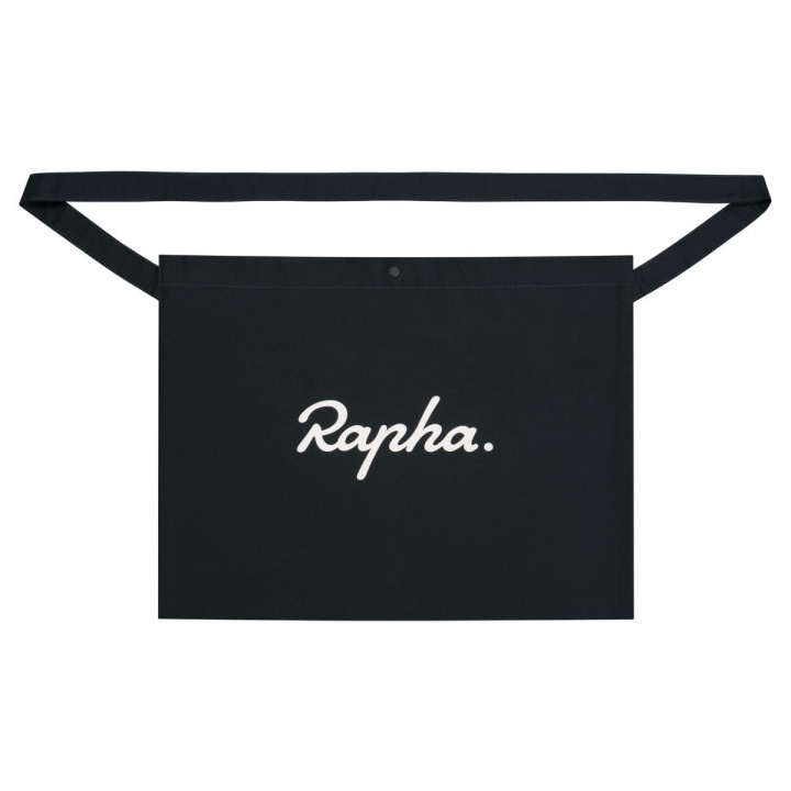 Rapha Logo Musette Slunga Black i gruppen Tillbehör / Väskor / Ryggsäckar hos CykelCity (51801)