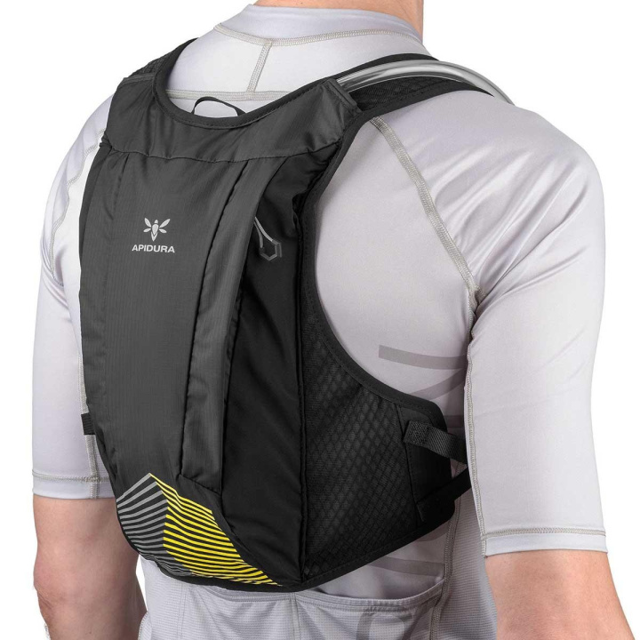 Apidura Racing Hydration Vest Vätskeryggsäck i gruppen Tillbehör / Väskor / Ryggsäckar hos CykelCity (9038)